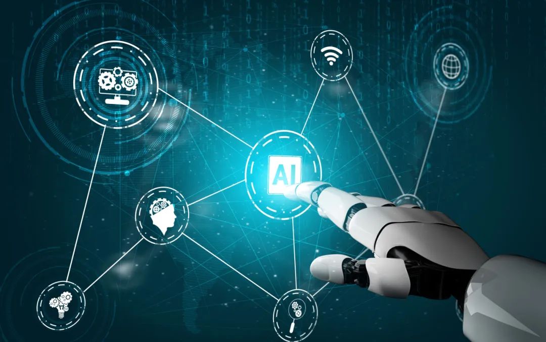 加快培育消费品领域专用大模型与优质服务商