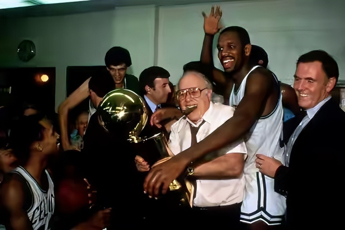 凯尔特人省下3亿仍保持竞争力 史蒂文斯运作成关